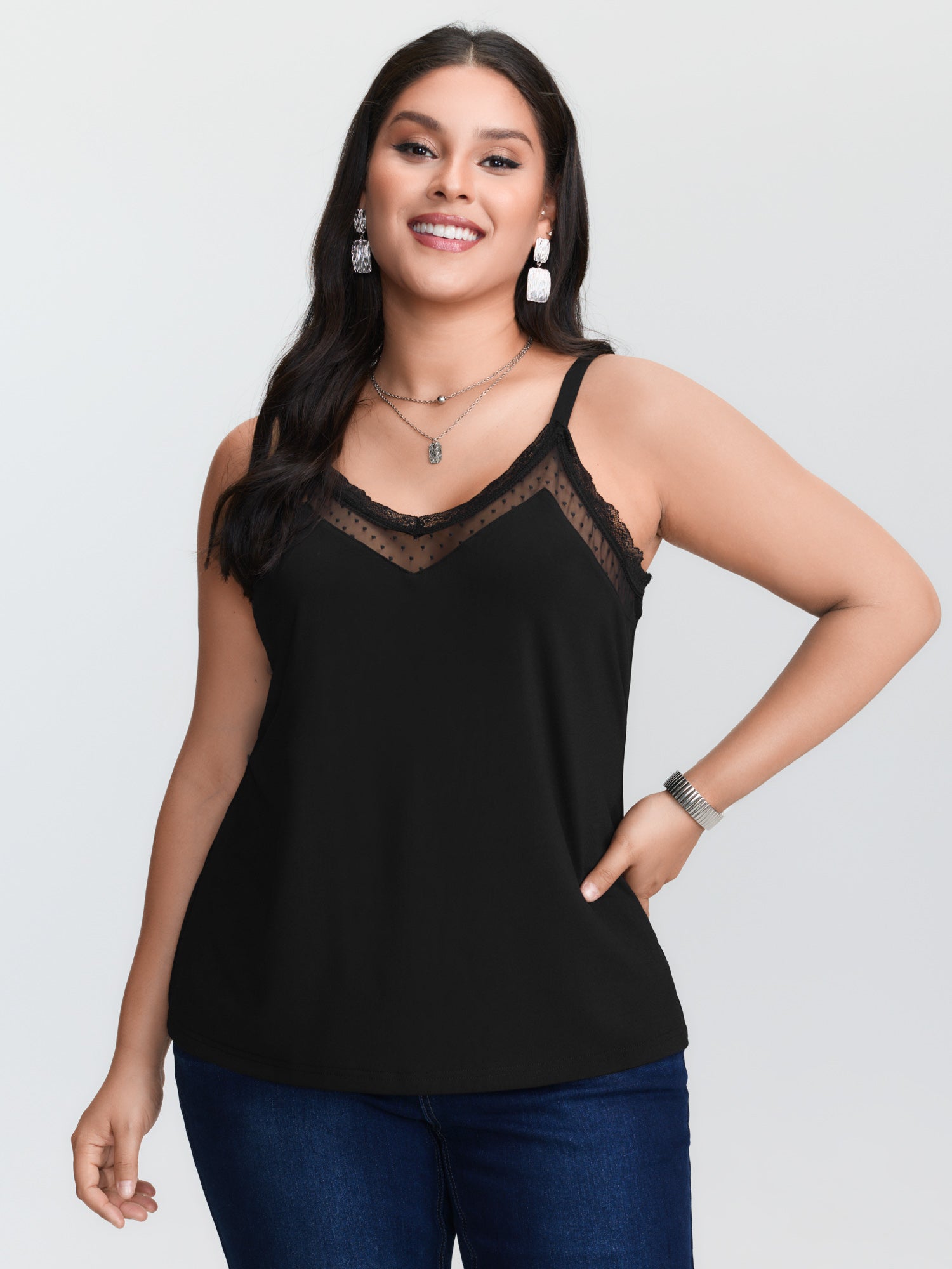 Plus‑size Black Knitted Camiso - đánh giá và giá Cami Top Lace
